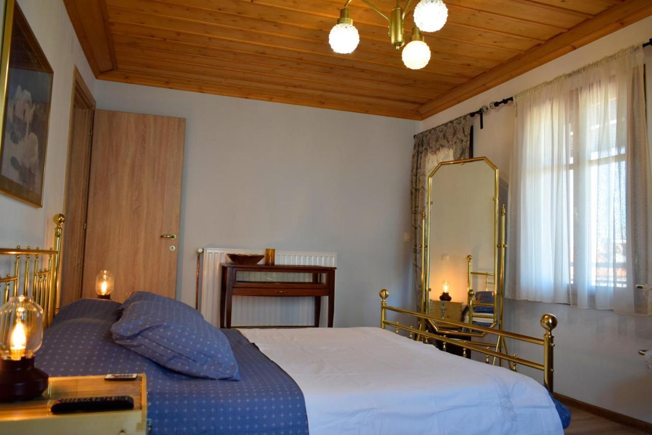 Willa Renovated Old Manor House With Yard Arnaia Zewnętrze zdjęcie
