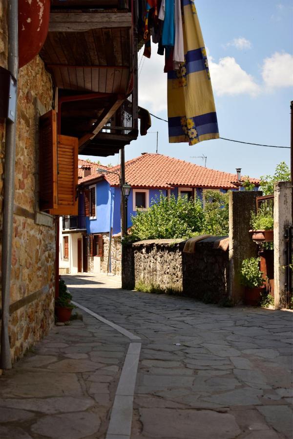 Willa Renovated Old Manor House With Yard Arnaia Zewnętrze zdjęcie