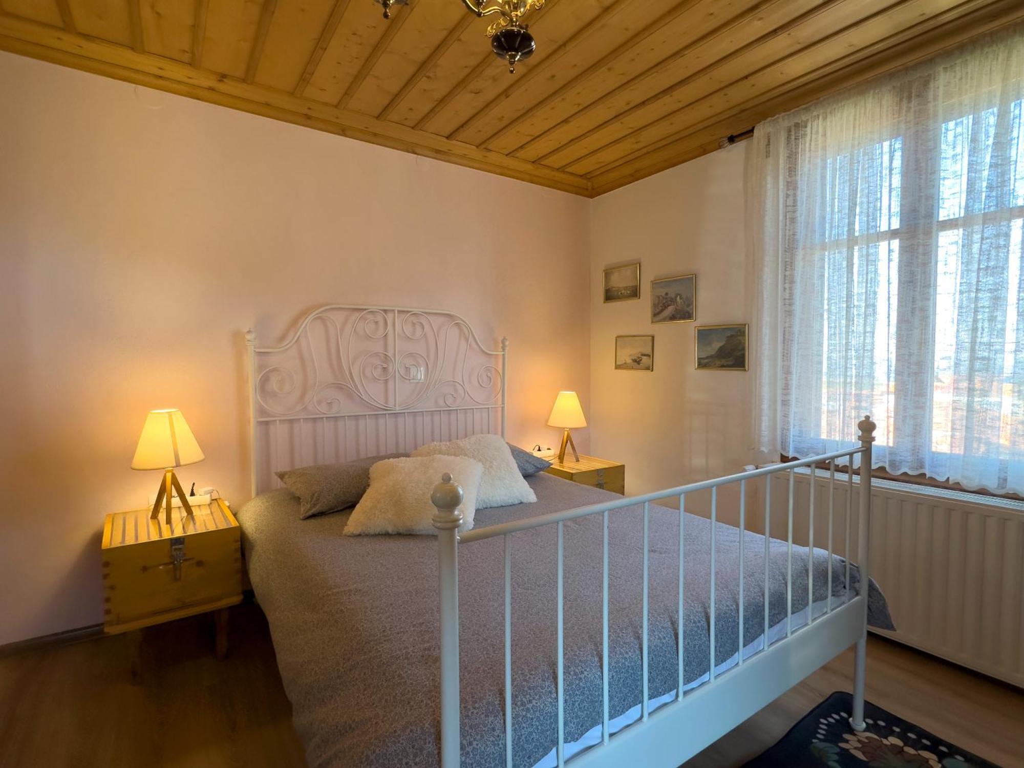 Willa Renovated Old Manor House With Yard Arnaia Zewnętrze zdjęcie